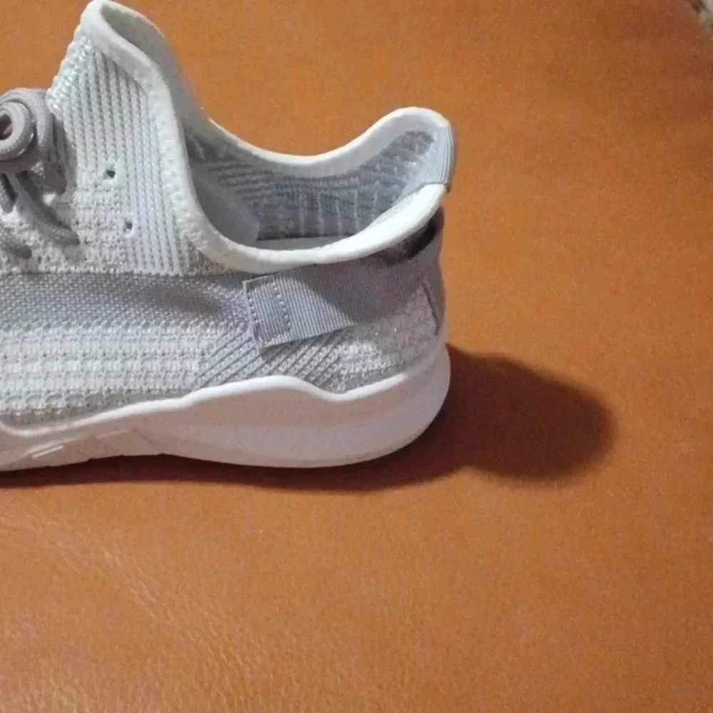 🐾new no tag, very light women's snickers - Picture 6 of 9